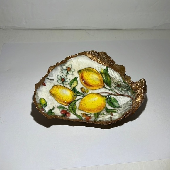 Handmade Oyster Art Shell Trinket Vanity Ring Dish Lemons - Picture 4 of 6